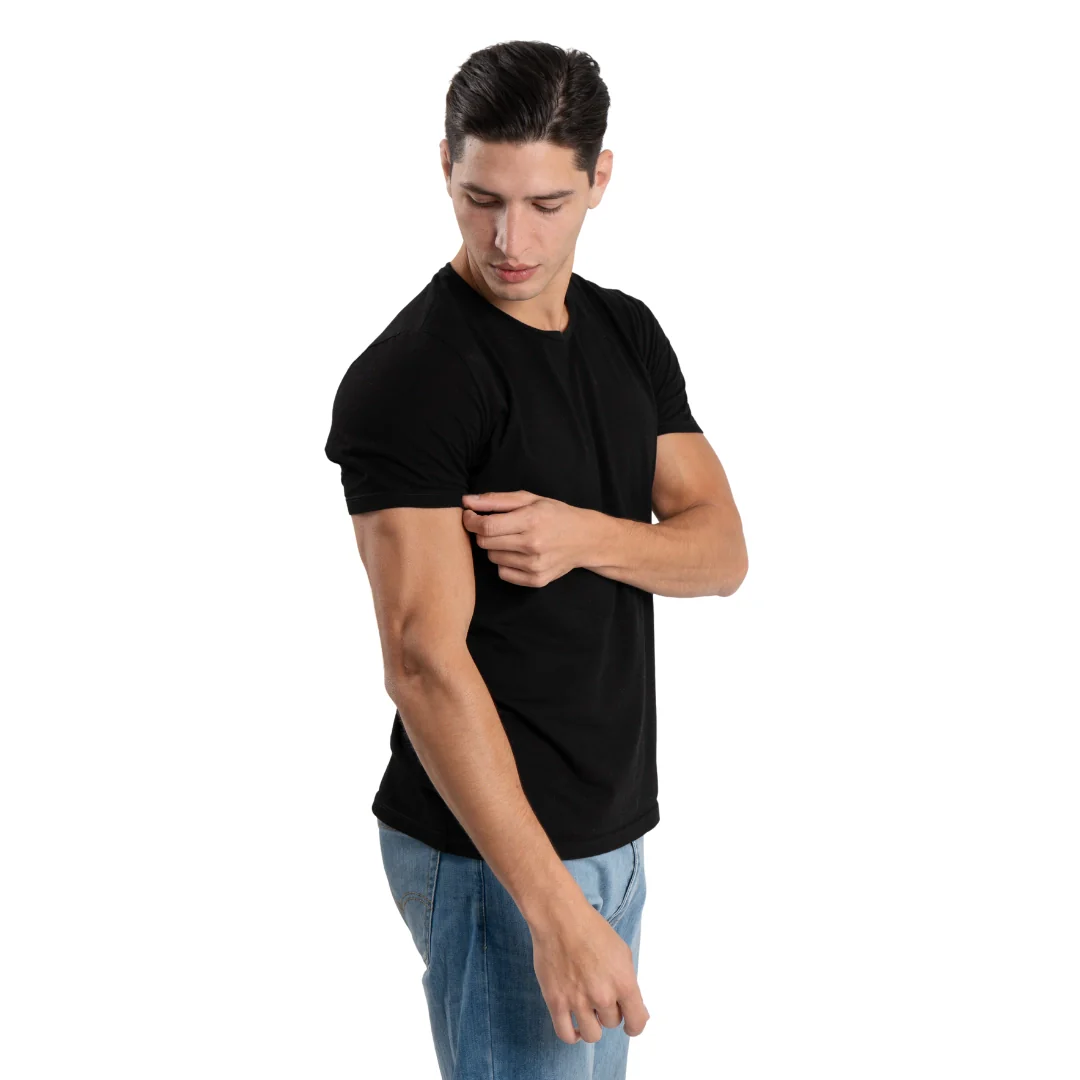 PACK 50% OFF 3 Remeras + Campera Gratis - Image 5